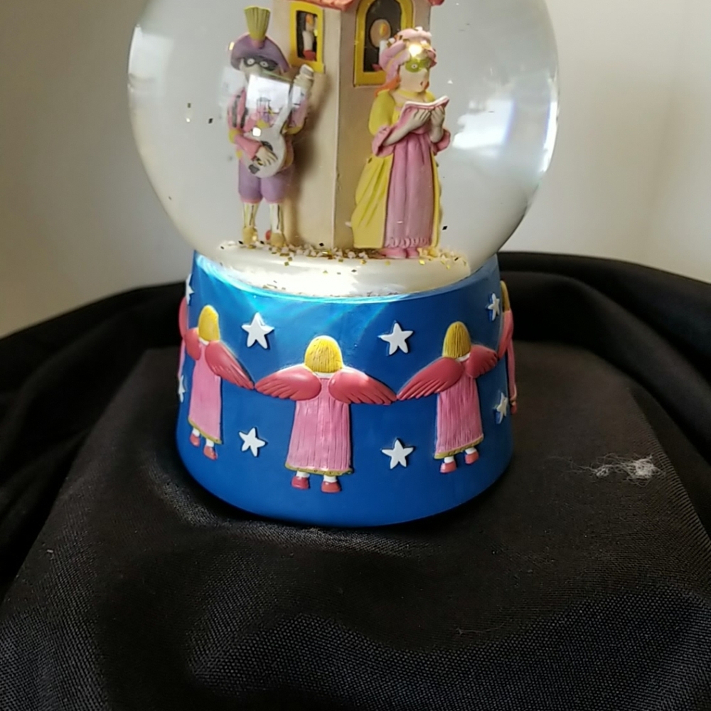Dept 56 Neiman Marcus 1982 Waterglobe